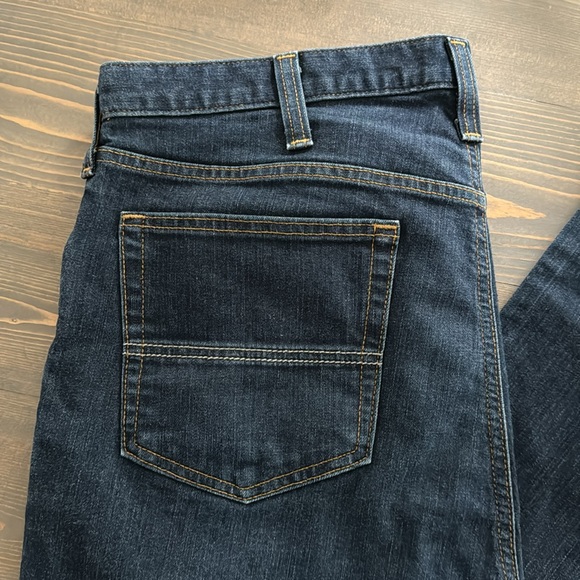 *SOLD* Mens 36” x 36” Carhartt straight fit Carhartt dark denim jeans - Picture 2 of 4